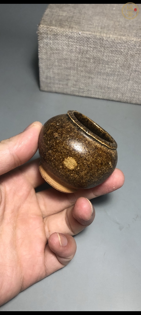 古玩陶瓷洪塘窯醬釉茶入真品鑒賞圖