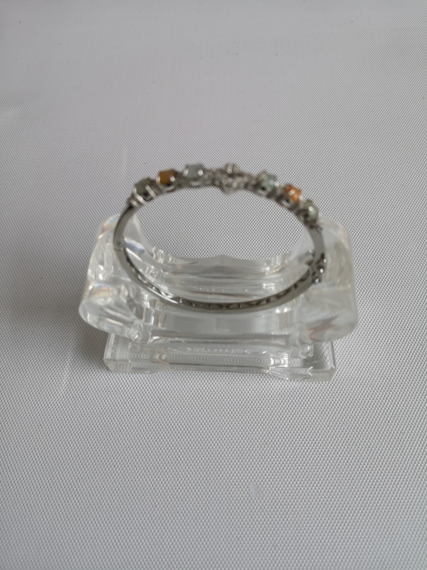 古玩玉器翡翠手鐲拍賣,當(dāng)前價格550元