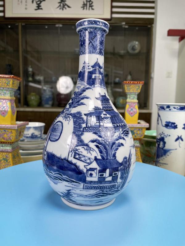 古玩陶瓷清乾隆 精品青花亭臺樓閣山水風景紋瓶拍賣,當前價格4300元