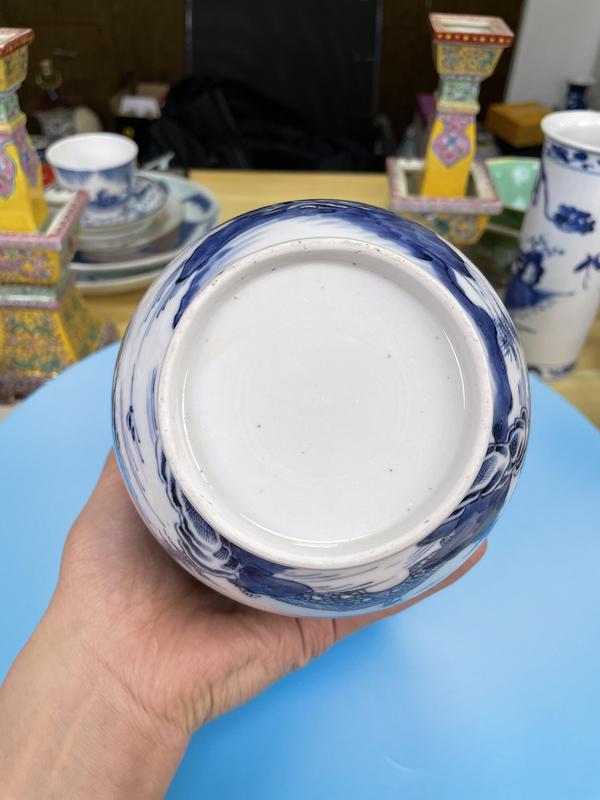 古玩陶瓷清乾隆 精品青花亭臺樓閣山水風景紋瓶拍賣,當前價格4300元