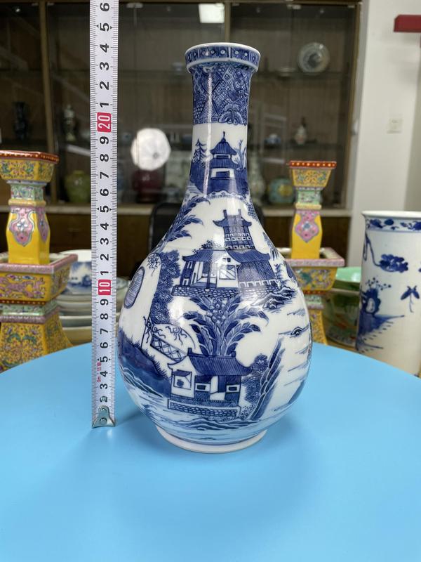 古玩陶瓷清乾隆 精品青花亭臺樓閣山水風景紋瓶拍賣,當前價格4300元