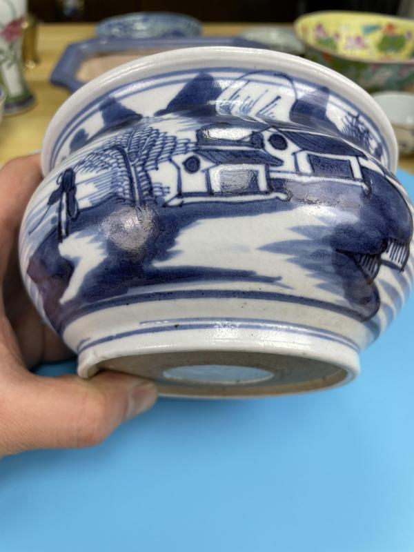 古玩陶瓷清乾隆 精品 青花山水人物紋羅漢爐拍賣,當(dāng)前價(jià)格3500元