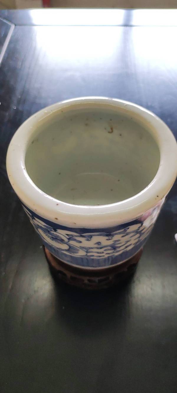 古玩陶瓷青花淡描花卉紋筒式爐拍賣,當前價格1200元