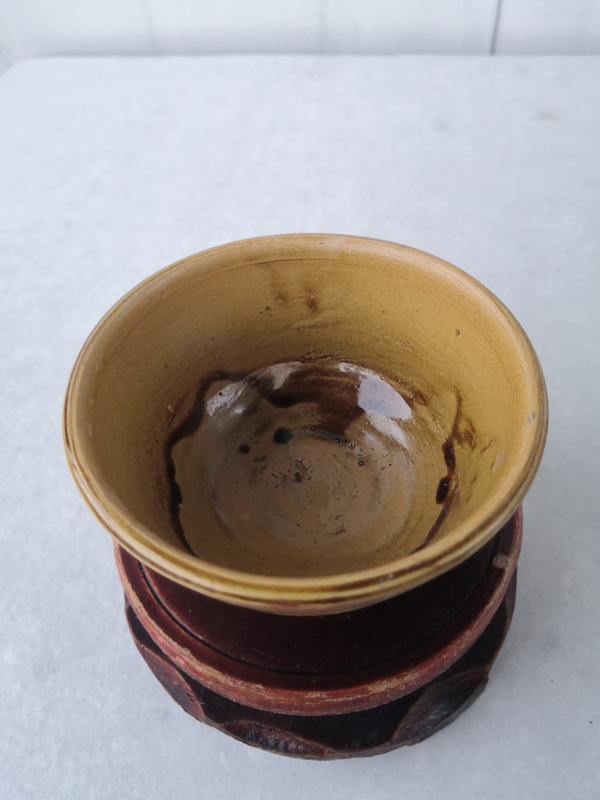 古玩陶瓷福建窯口醬釉杯拍賣,當前價格260元
