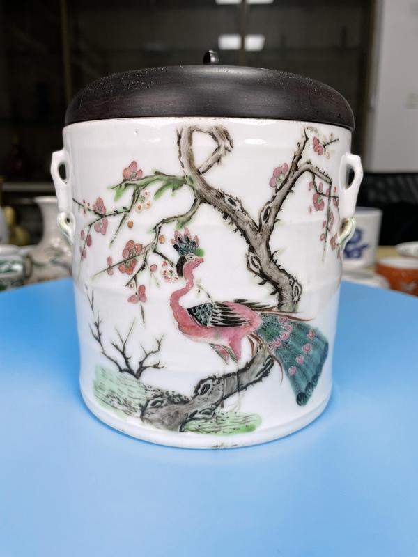 古玩陶瓷清道光 精品粉彩花鳥紋 竹節形大蓋缸拍賣,當前價格2600元