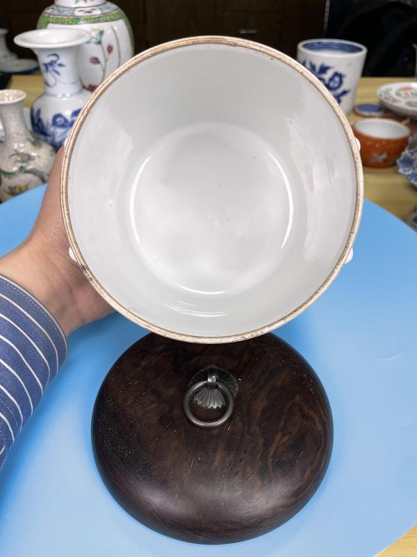 古玩陶瓷清道光 精品粉彩花鳥紋 竹節形大蓋缸拍賣,當前價格2600元