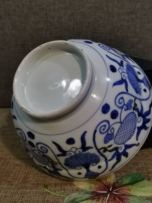 古玩陶瓷【精美大碗】民國青花加彩花卉碗拍賣,當前價格466元