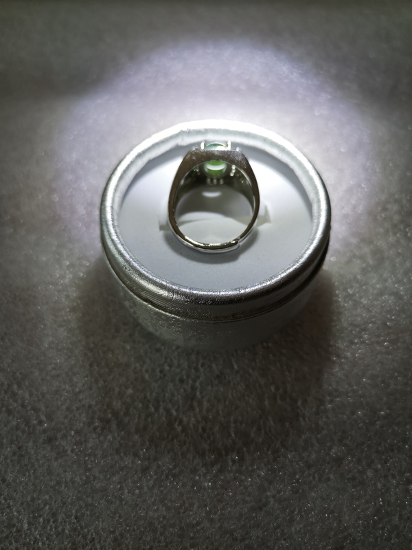 古玩玉器翡翠戒指拍賣,當前價格555元