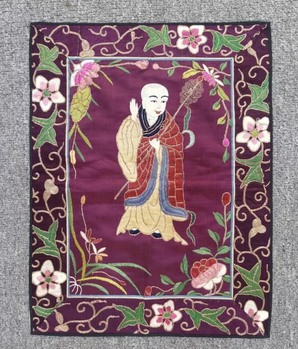 古玩雜項(xiàng)清代刺繡羅漢圖(已裝裱)拍賣(mài)，當(dāng)前價(jià)格3500元