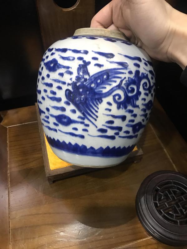 古玩陶瓷(已實物鑒真)清-雍乾-三鳳紋青花罐拍賣,當前價格4221元