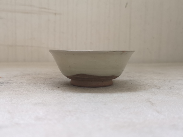 古玩陶瓷磁州窯白釉碗拍賣,當前價格580元