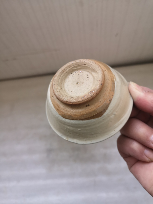 古玩陶瓷磁州窯白釉碗拍賣,當前價格580元
