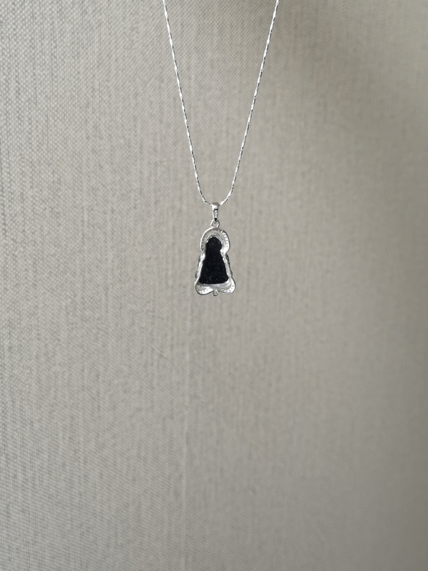 古玩玉器冰種陽(yáng)綠翡翠觀(guān)音拍賣(mài),當(dāng)前價(jià)格980元