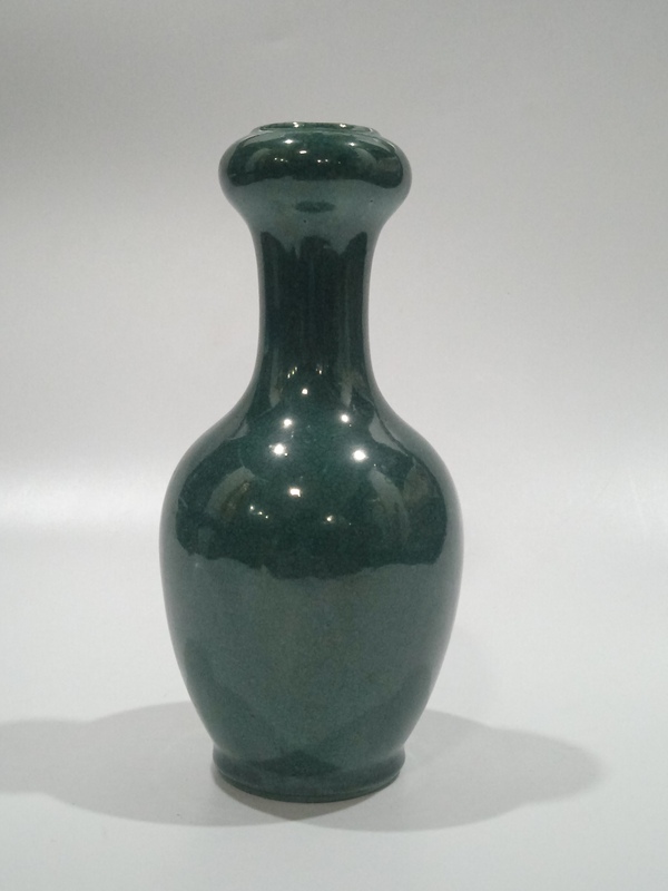 古玩陶瓷精品造型綠哥釉洗口瓶拍賣,當(dāng)前價(jià)格0元