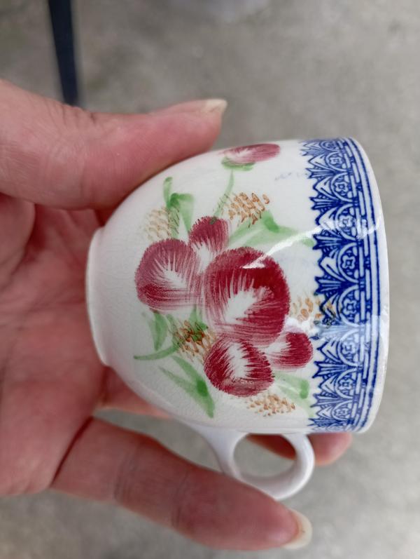 古玩陶瓷潮州楓溪大窯釉下五彩花卉紋杯拍賣,當前價格400元