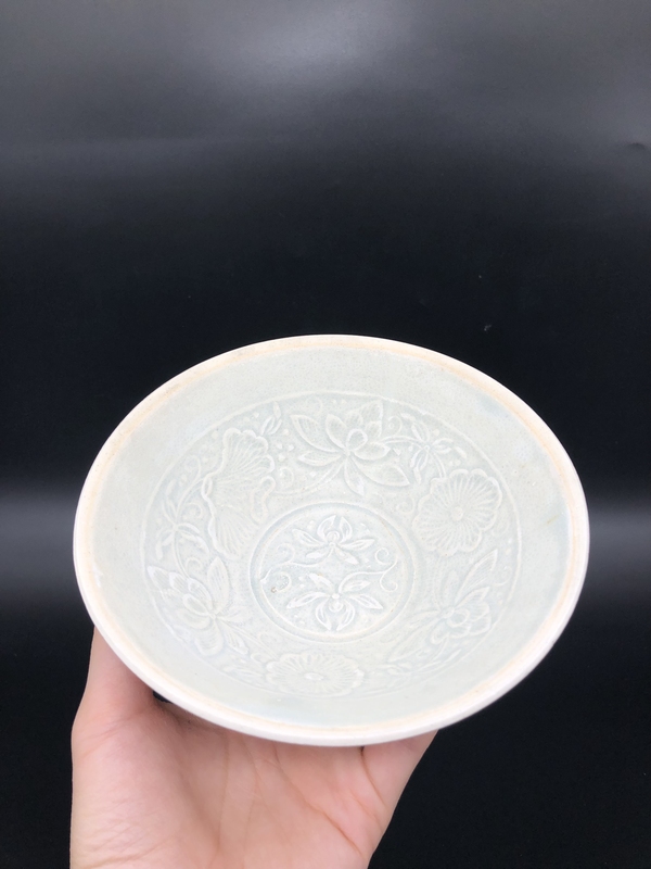 古玩陶瓷宋影青釉模印花卉紋碗拍賣,當(dāng)前價格4000元