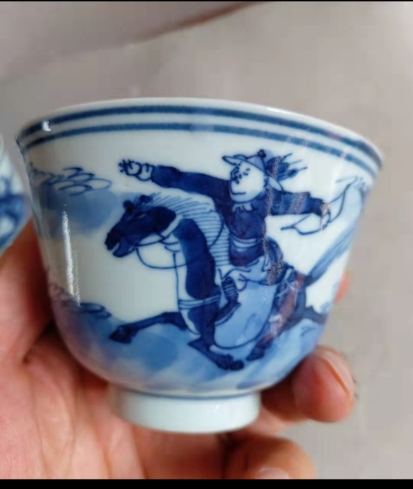 古玩陶瓷(清康熙精品)青花狩獵圖仰鐘杯拍賣,當前價格3800元