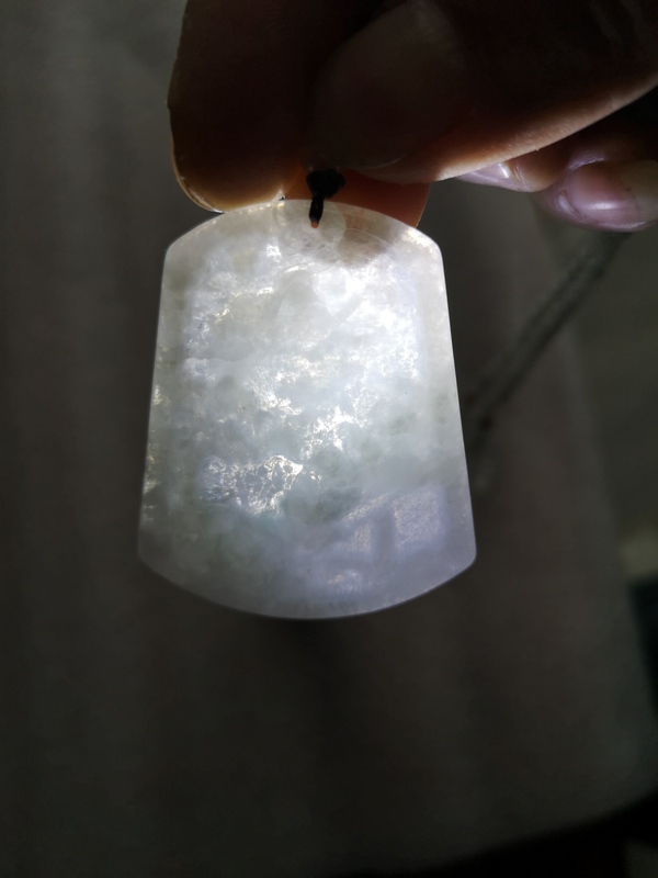 古玩玉器山水牌子拍賣,當前價格580元