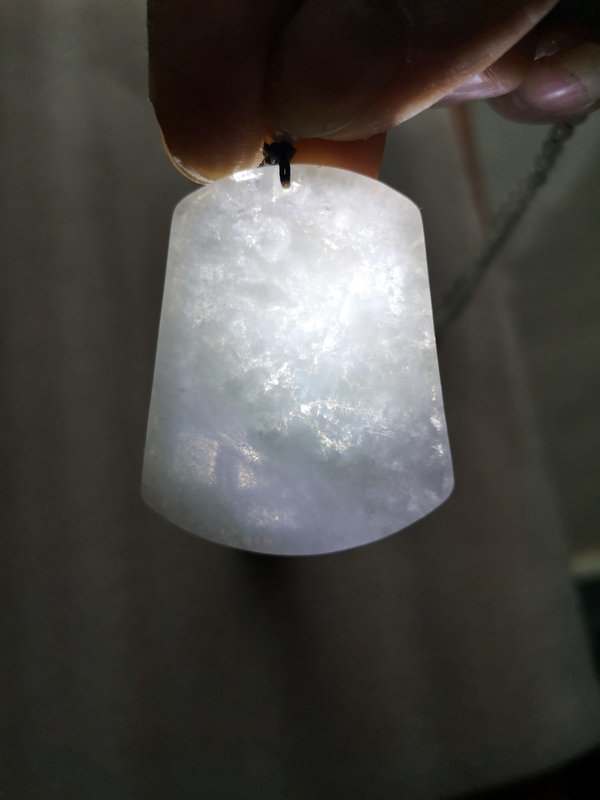 古玩玉器山水牌子拍賣,當前價格580元