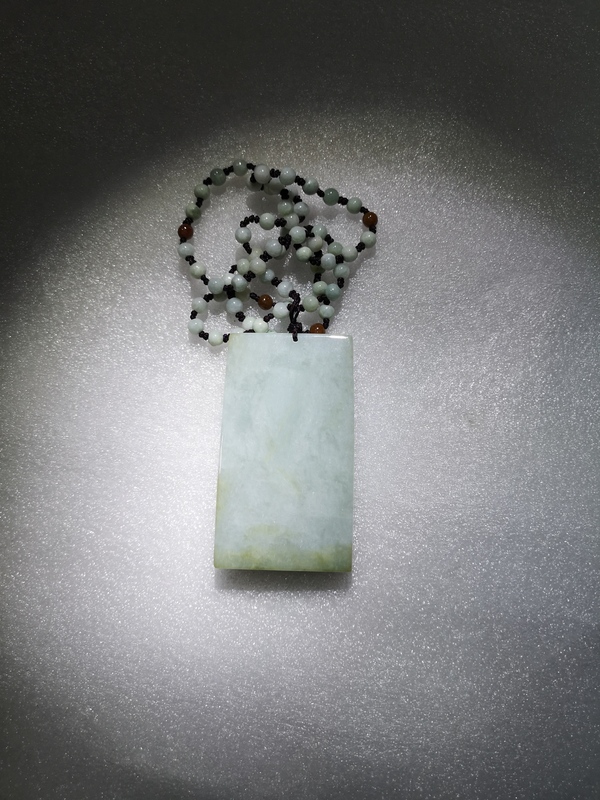 古玩玉器龍牌子拍賣,當前價格550元