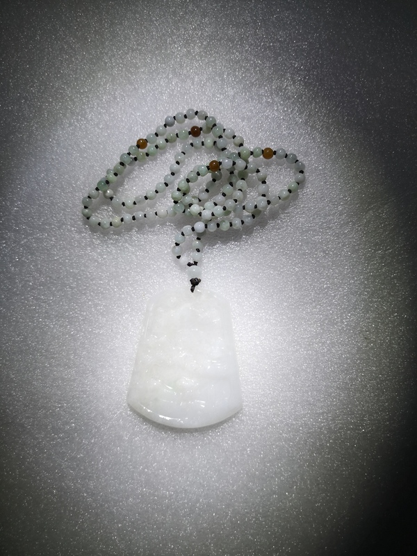 古玩玉器山水牌子拍賣,當前價格580元
