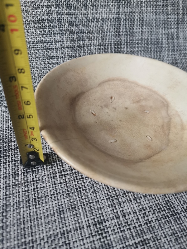 古玩陶瓷金元,河南窯口白釉盤拍賣,當前價格999元
