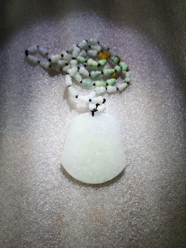 古玩玉器翡翠牌子拍賣,當前價格550元