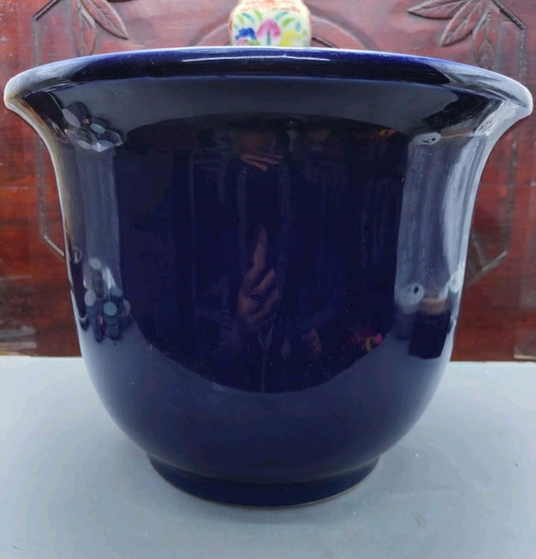 古玩陶瓷藍(lán)釉花盆拍賣,當(dāng)前價格1368元