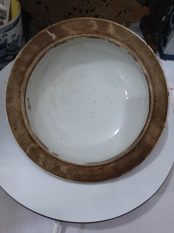 古玩陶瓷清代晚期粉彩麒麟送子圖蓋罐拍賣,當前價格3260元