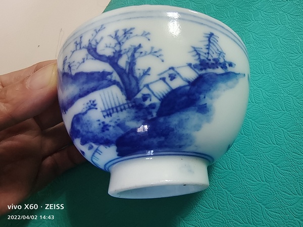 古玩轉(zhuǎn)賣民國青花山水茶園拍賣，當(dāng)前價格369元