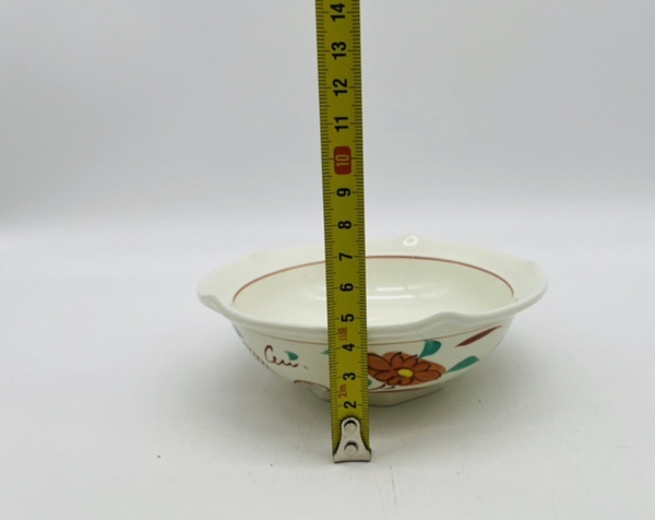 古玩陶瓷花卉紋五彩碗拍賣,當前價格150元