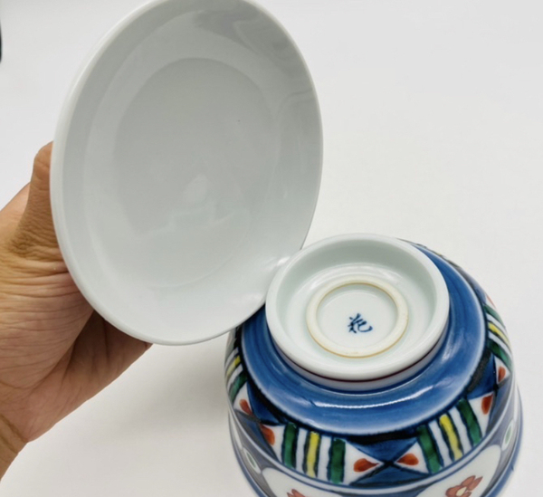 古玩陶瓷花卉紋五彩蓋碗拍賣,當前價格398元