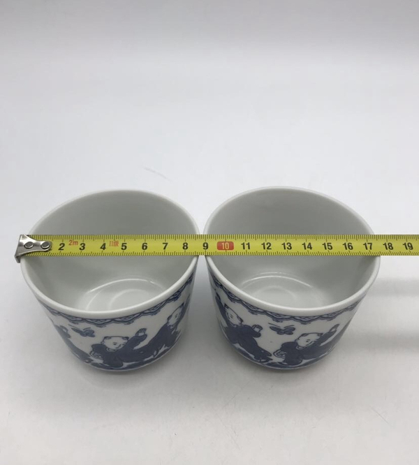 古玩陶瓷嬰戲紋青花杯拍賣,當(dāng)前價(jià)格220元