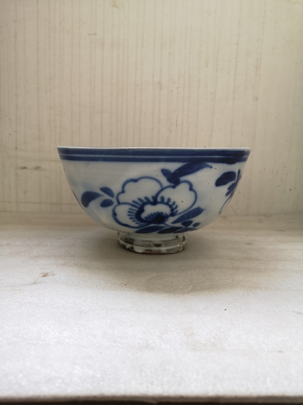古玩陶瓷磁州窯青花花卉紋碗拍賣,當(dāng)前價(jià)格789元