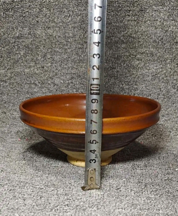 古玩陶瓷平臺保真元代?柿紅釉折沿碗拍賣,當前價格4444元
