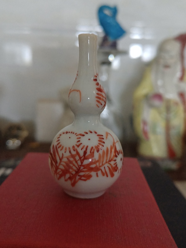 古玩陶瓷康熙礬紅花卉紋葫蘆瓶拍賣,當前價格888元