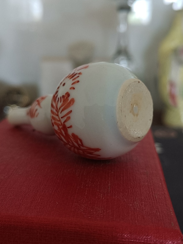 古玩陶瓷康熙礬紅花卉紋葫蘆瓶拍賣,當前價格888元