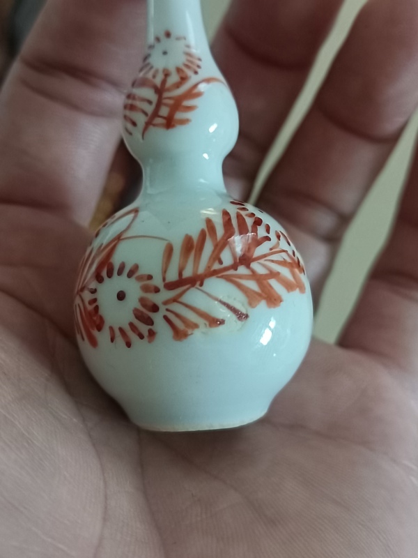 古玩陶瓷康熙礬紅花卉紋葫蘆瓶拍賣,當前價格888元
