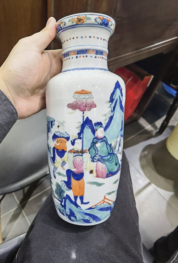 古玩陶瓷斗彩人物故事紋瓶拍賣,當前價格22000元