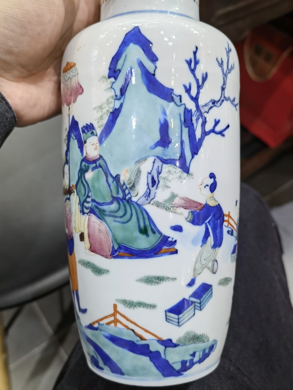 古玩陶瓷斗彩人物故事紋瓶拍賣,當前價格22000元