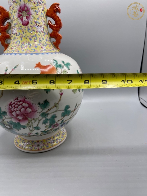 古玩陶瓷China款花鳥紋粉彩雙耳瓶真品鑒賞圖