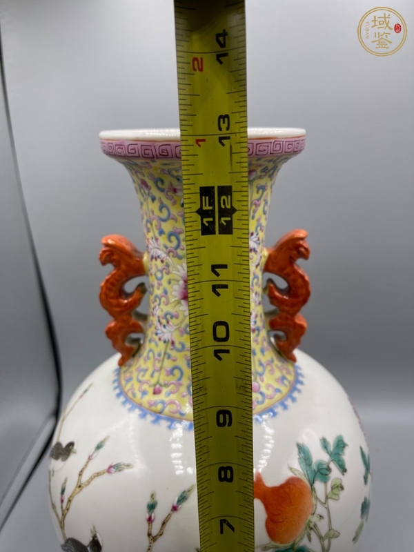 古玩陶瓷China款花鳥紋粉彩雙耳瓶真品鑒賞圖