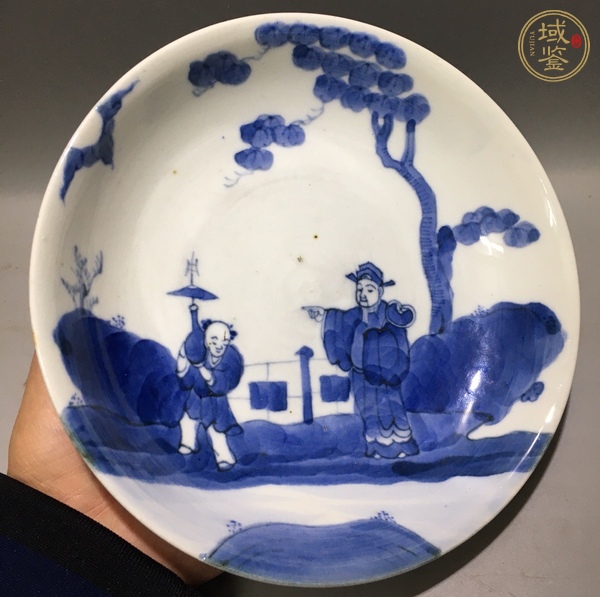 古玩陶瓷人物紋青花盤真品鑒賞圖