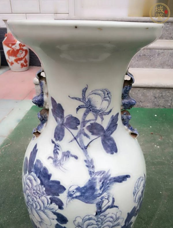 古玩陶瓷花鳥紋青花瓶真品鑒賞圖