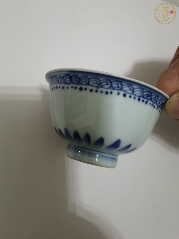 古玩陶瓷青花碗真品鑒賞圖