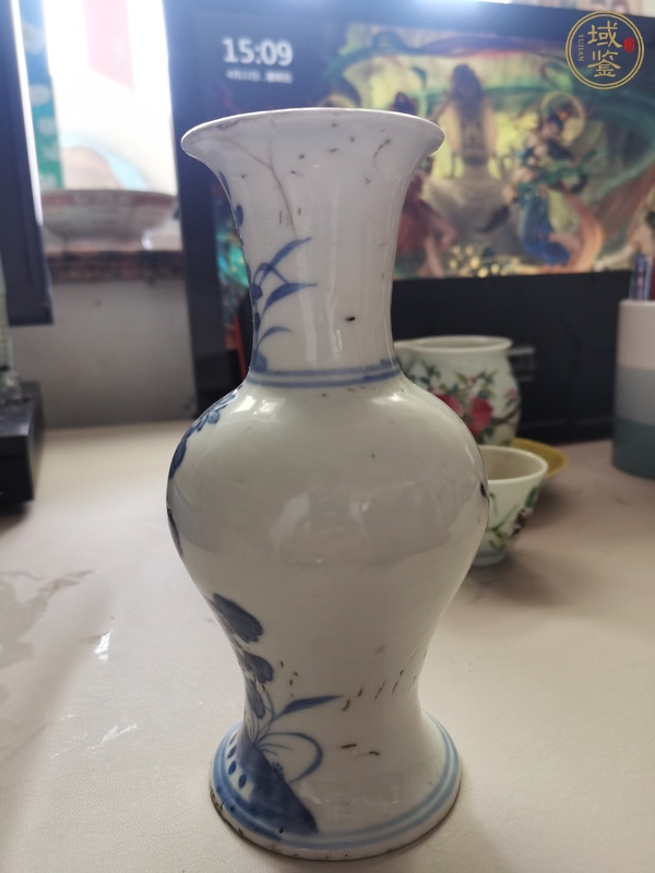 古玩陶瓷花卉紋青花花觚真品鑒賞圖