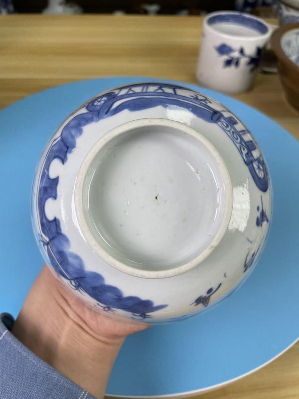 古玩陶瓷清中期 樓臺亭閣山水紋青花碗拍賣,當前價格660元