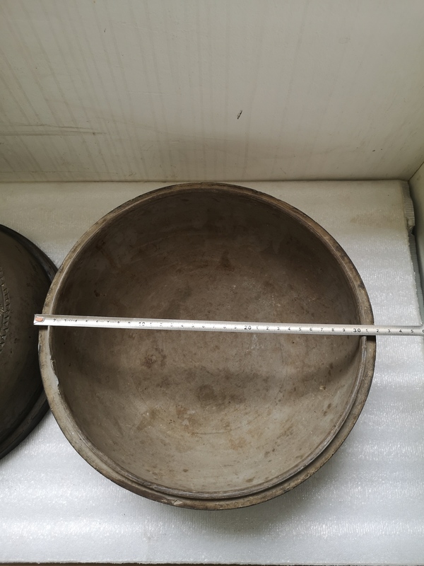 古玩陶瓷灰陶印花蓋盆拍賣,當前價格1100元