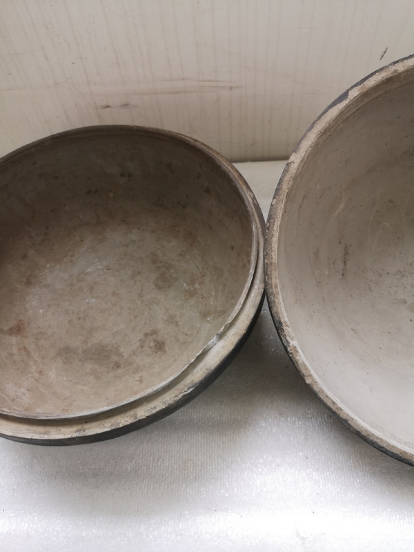 古玩陶瓷灰陶印花蓋盆拍賣,當前價格1100元