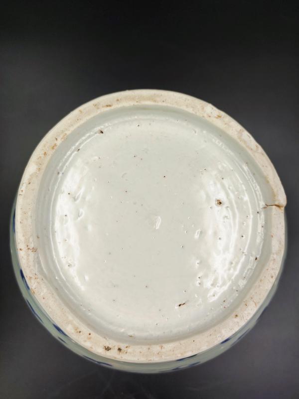 古玩陶瓷明晚期青花纏枝蓮罐拍賣,當前價格4800元